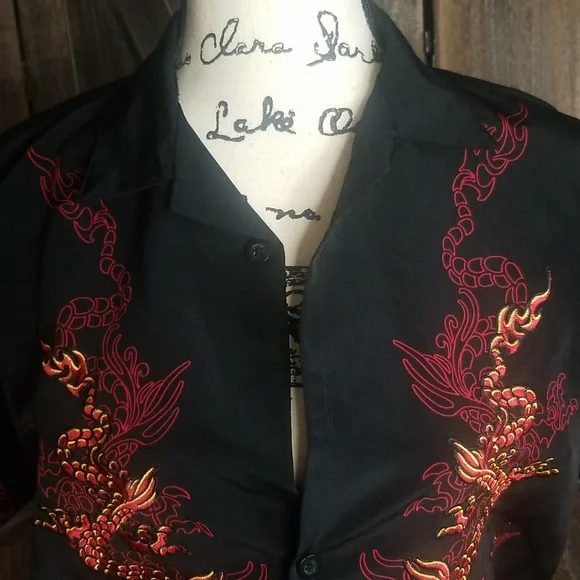 Silver Point-Retro Dragon Button Up Shirt-Size Medium - Picture 3 of 12